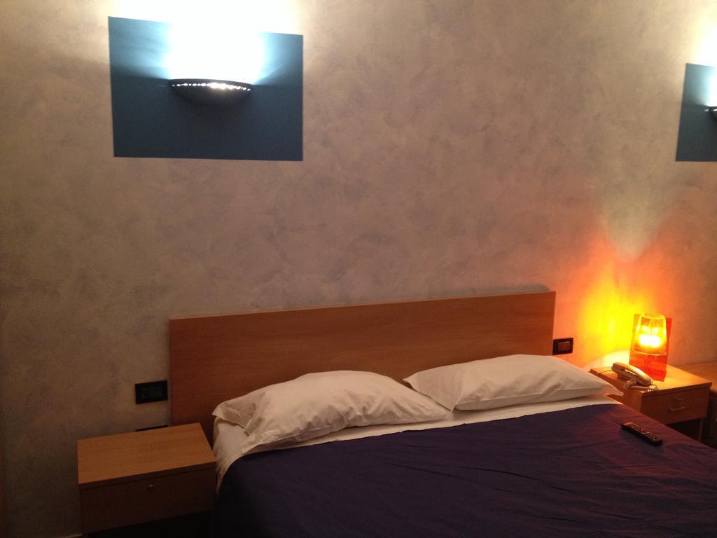 Olimpic Village Th Sestriere Apartments Colle Sestriere Quarto foto