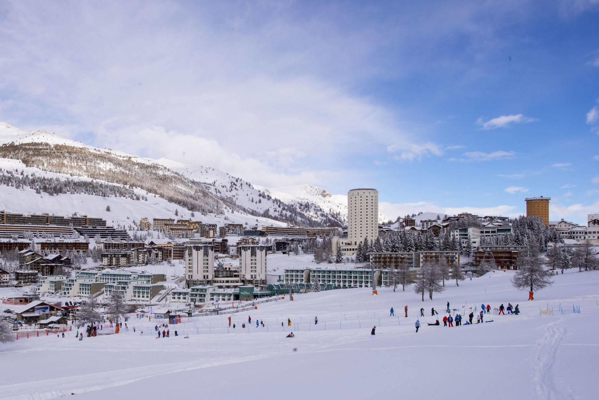 Olimpic Village Th Sestriere Apartments Colle Sestriere Exterior foto