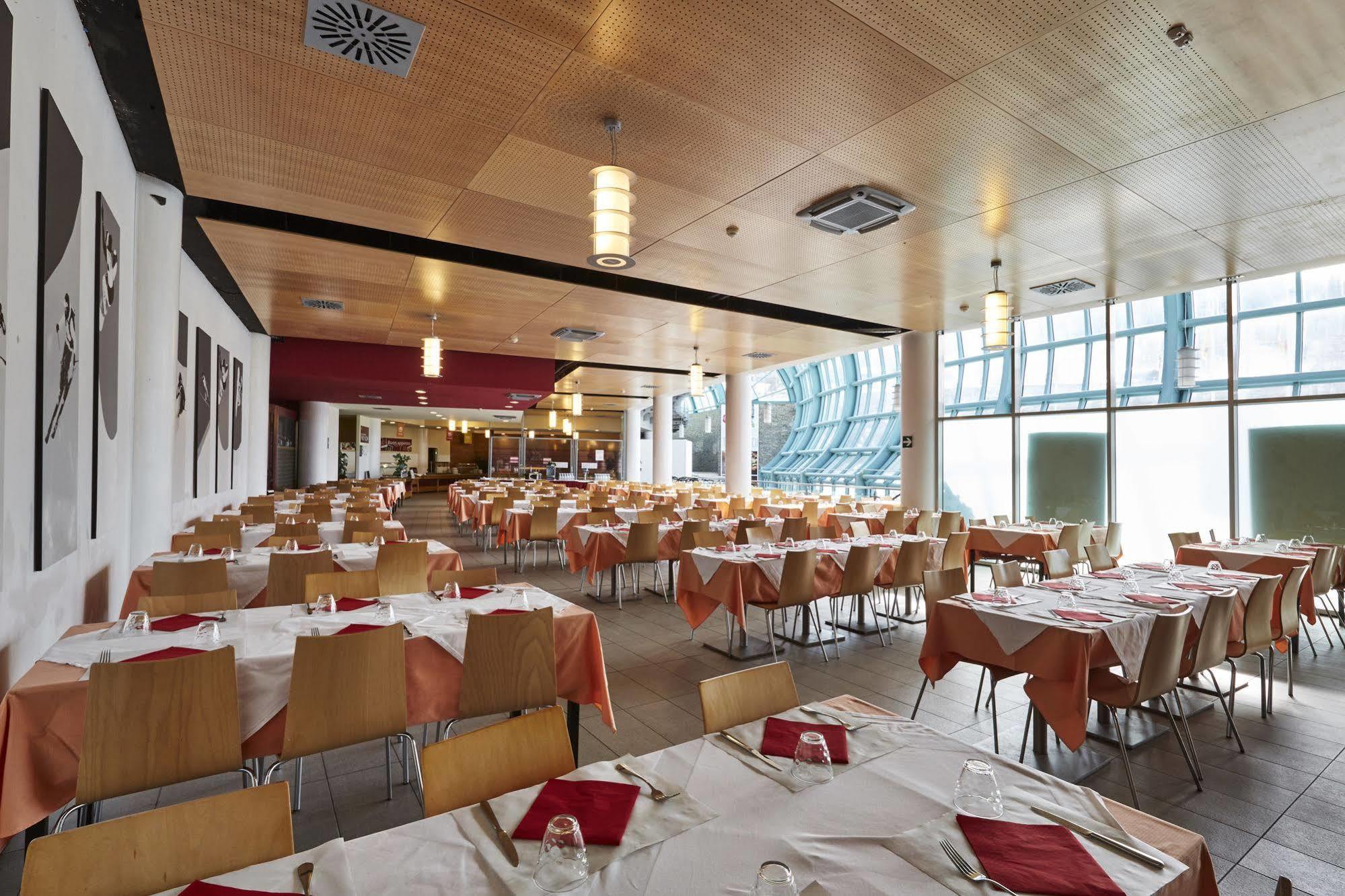 Olimpic Village Th Sestriere Apartments Colle Sestriere Exterior foto